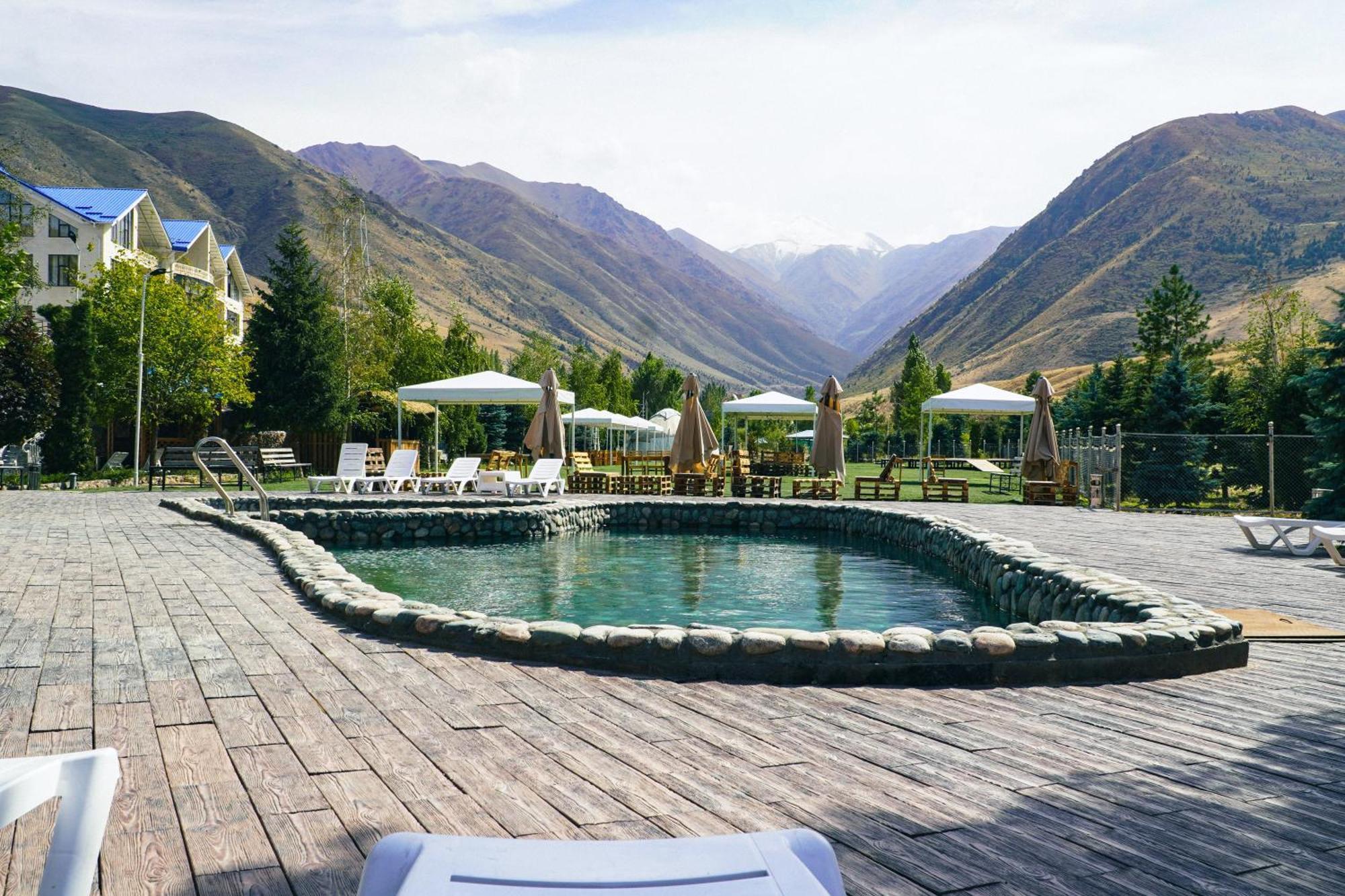 Mountain View Hot Spring Resort Bishkek Exterior photo